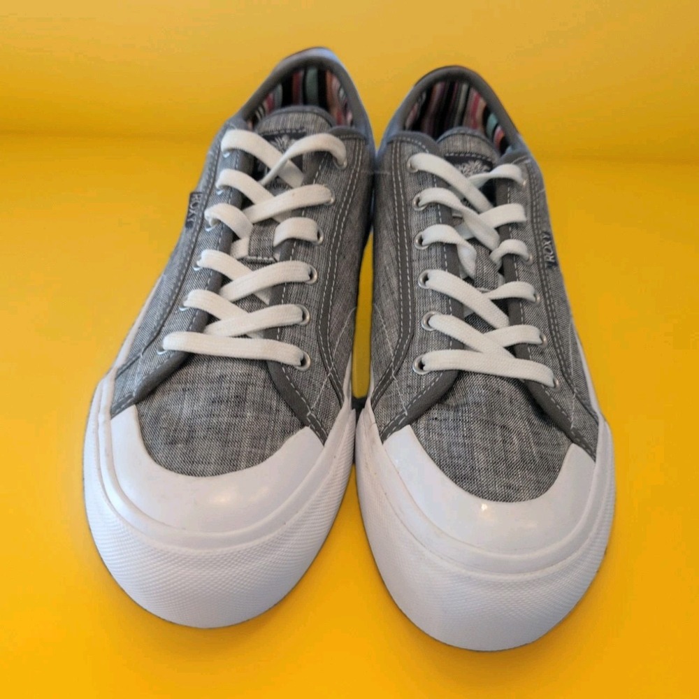 Roxy Cruiser Gray Canvas Platform Sneakers - Womens Sz 9.5  Shoe Great Condition